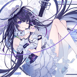 This is a pixiv picture whose title is ReAL iDOL.