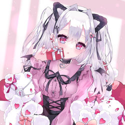 This is a pixiv picture whose title is 「欲しい…?」💝🎀.
