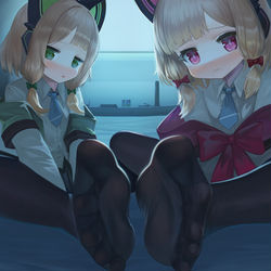 This is a pixiv picture whose title is 둥이둥이.