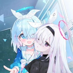 This is a pixiv picture whose title is ピースピース.