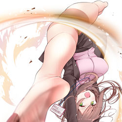 This is a pixiv picture whose title is アクロバティックな蹴りをかましてくるOLちゃん.
