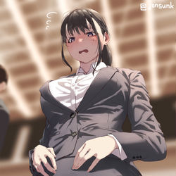 This is a pixiv picture whose title is 式典中にお腹が鳴る先生.