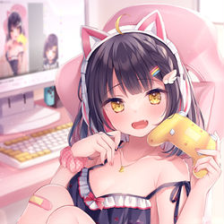This is a pixiv picture whose title is 「今日は何してあそぼっかな♬」.