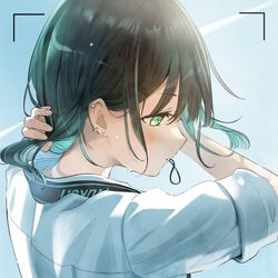 This is a pixiv picture whose title is 暑そうにしている写真部の先輩.