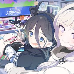 This is a pixiv picture whose title is 勇者アリスと導かれし世話焼きおばばヒマリ.