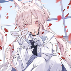 This is a pixiv picture whose title is 慈愛の怪盗.