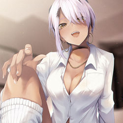 This is a pixiv picture whose title is 「ふーん、そんなとこが気になるんだ？」.
