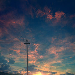 This is a pixiv picture whose title is 帰路5.