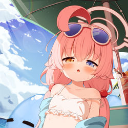 This is a pixiv picture whose title is ホシノちゃんと海に！.