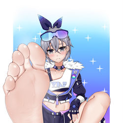 This is a pixiv picture whose title is 銀狼.