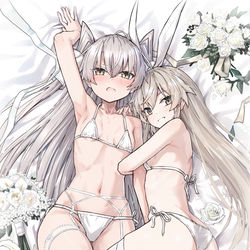 This is a pixiv picture whose title is 純白ビキニ.