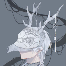 This is a pixiv picture whose title is 白鹿.
