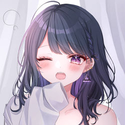 This is a pixiv picture whose title is 新衣装.