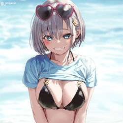 This is a pixiv picture whose title is 笑顔で勘違いさせてくるタイプ.