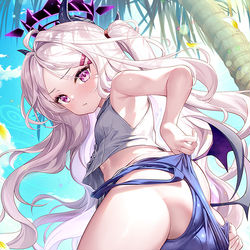 This is a pixiv picture whose title is 水着お着替えヒナちゃん.