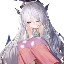 This is a pixiv picture whose title is 잠옷 히나.