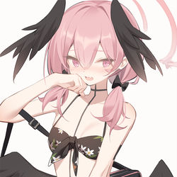 This is a pixiv picture whose title is 水着コハル.