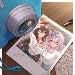 This is a pixiv picture whose title is Polaroid selfie with Amber!.