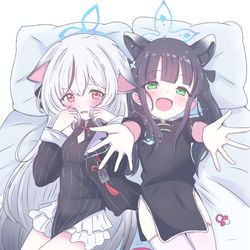 This is a pixiv picture whose title is 「先生、一緒にお昼寝しましょうか？」.