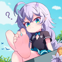 This is a pixiv picture whose title is 足裏.