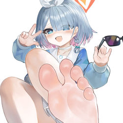 This is a pixiv picture whose title is 아로나~.