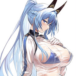 This is a pixiv picture whose title is 水着ヘルム.