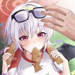 This is a pixiv picture whose title is 頭についた~.