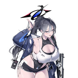 This is a pixiv picture whose title is 白いシャチ.