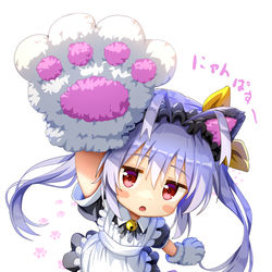 This is a pixiv picture whose title is メイド服にゃんぱすー.