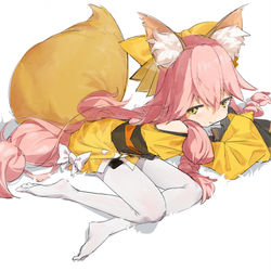 This is a pixiv picture whose title is 玉藻.
