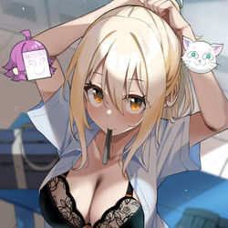 This is a pixiv picture whose title is お着替え中は妙に視線を感じる宮下さん.