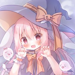This is a pixiv picture whose title is 「Trick or Treat！お菓子をくれなきゃ…」.