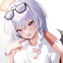This is a pixiv picture whose title is 体操服ハルナ.