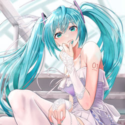 This is a pixiv picture whose title is ドレスミク.
