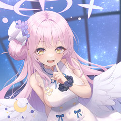 This is a pixiv picture whose title is 「静かにしないとバレちゃいますよ？」.