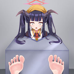 This is a pixiv picture whose title is 箱詰めフウカちゃんをくすぐる.