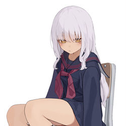 This is a pixiv picture whose title is かかとを潰して履いてたら怒られちゃった子.