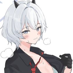 This is a pixiv picture whose title is そんなに必死にのぞき込まなくても見せてあげるってw💙.