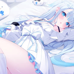 This is a pixiv picture whose title is Resting ☁️.