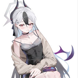 This is a pixiv picture whose title is 礼服佳代子.