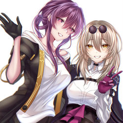 This is a pixiv picture whose title is 衣装交換.