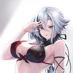 This is a pixiv picture whose title is 水着召使様.