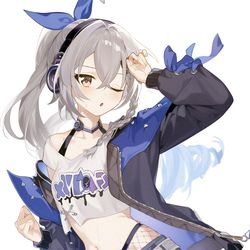 This is a pixiv picture whose title is アイドル銀狼ちゃん🎤🎵.