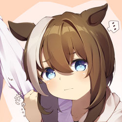 This is a pixiv picture whose title is 強くは出れないので常にくっついて所有権を主張するシュヴァルちゃん.
