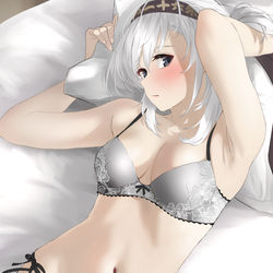 This is a pixiv picture whose title is 涼月.