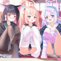 This is a pixiv picture whose title is 放課後ストッキング部.