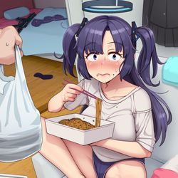 This is a pixiv picture whose title is 部屋着でペヤング食べるユウカ.