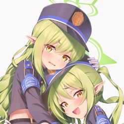 This is a pixiv picture whose title is ノゾミとヒカリの白タイツサンド.