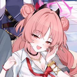 This is a pixiv picture whose title is ヒナっちには内緒でイチャイチャする？♡.