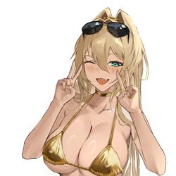This is a pixiv picture whose title is rupee golden bikini.